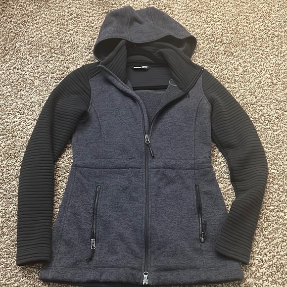 Jackets & Blazers - The North Face Indie Hoodie Size XS